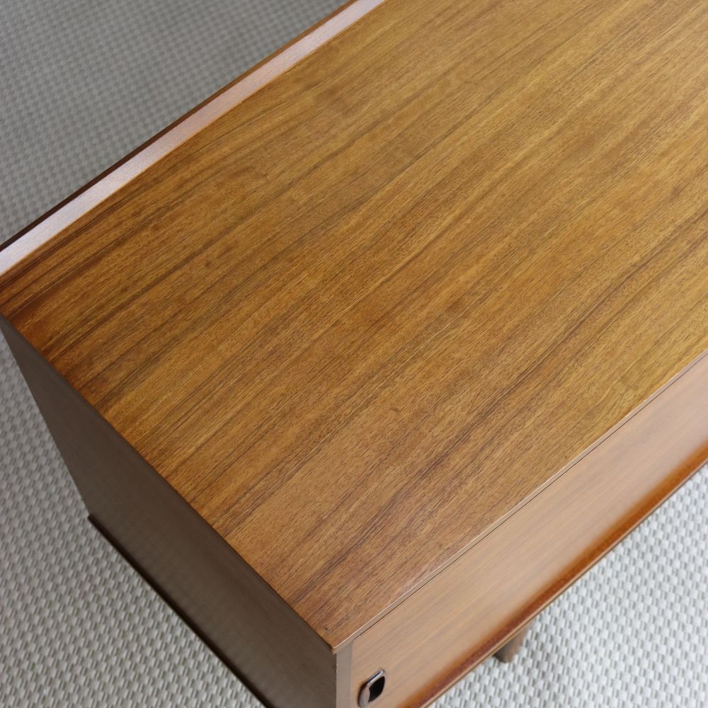 テレビボードにも♪ ミッドセンチュリーのサイドボード VC106-188