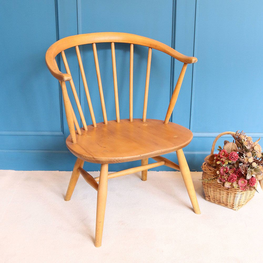 アームは牛の角の形♪ カウホーンチェア【ERCOL / No.451 Low-sated Fireside Chair】 VC106-193-02