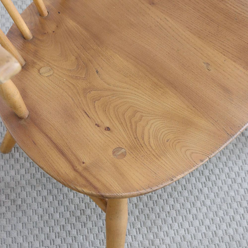 アームは牛の角の形♪ カウホーンチェア【ERCOL / No.451 Low-sated Fireside Chair】 VC106-193-02