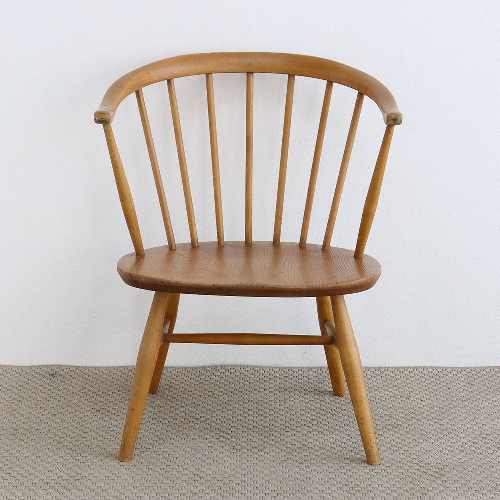 アームは牛の角の形♪ カウホーンチェア【ERCOL / No.451 Low-sated Fireside Chair】 VC106-193-02