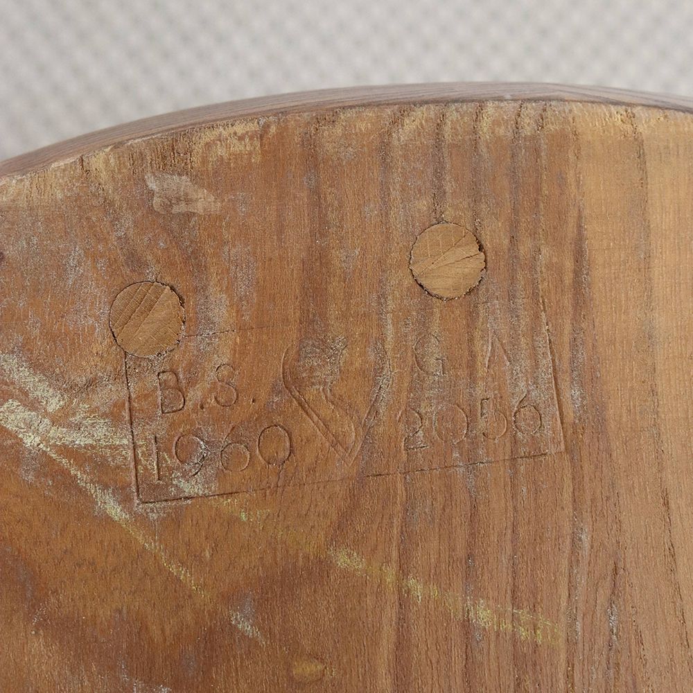 アームは牛の角の形♪ アーコール・カウホーンチェア【ERCOL / No.451 Low-sated Fireside Chair】 VC106-193-01