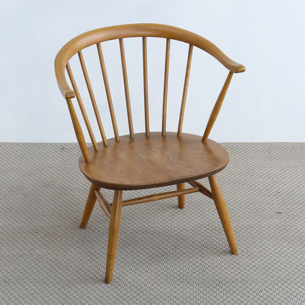 アームは牛の角の形♪ アーコール・カウホーンチェア【ERCOL / No.451 Low-sated Fireside Chair】 VC106-193-01