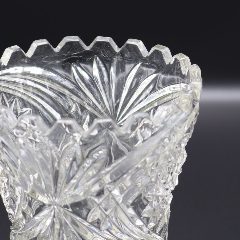 オシャレな透明感♪ ビンテージガラスベース VC106-235016