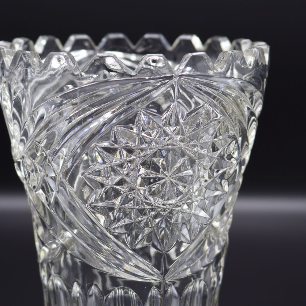 オシャレな透明感♪ ビンテージガラスベース VC106-235016