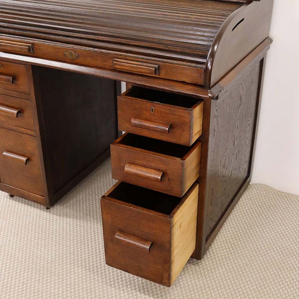 オシャレなロールトップ♪ デスクHarris Lebus VC106-241