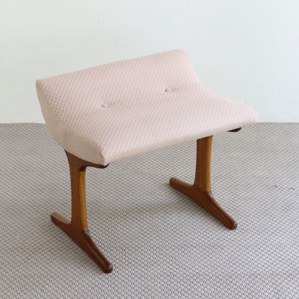 居心地抜群♪ オシャレスツール VC106-249