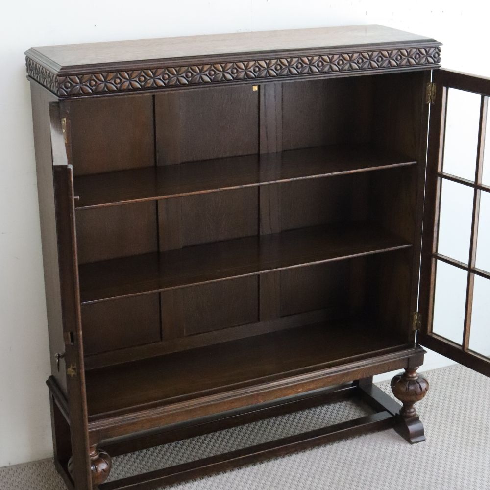 オシャレな装飾がお気に入り♪ ブックケース【WARING&GILLOW(ワーリング・アンド・ギロー)】 VC107-004