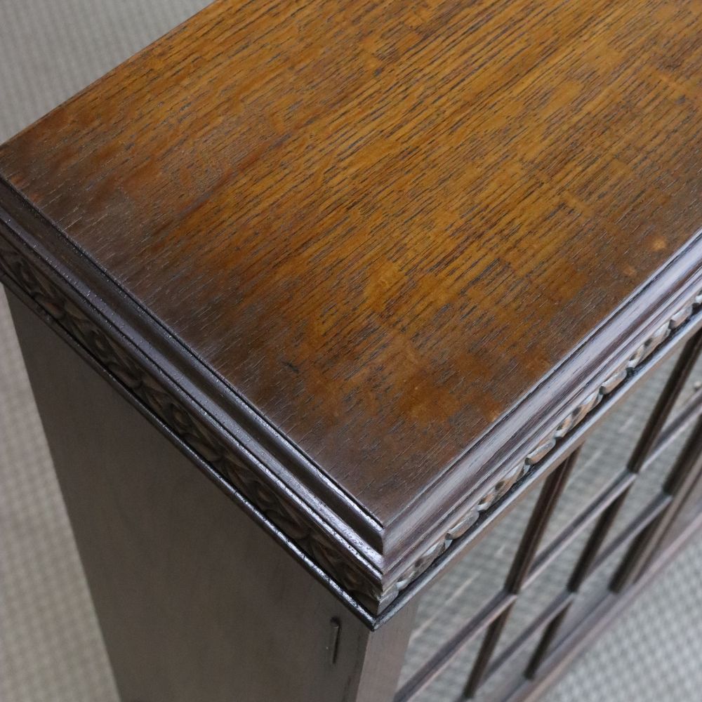 オシャレな装飾がお気に入り♪ ブックケース【WARING&GILLOW(ワーリング・アンド・ギロー)】 VC107-004