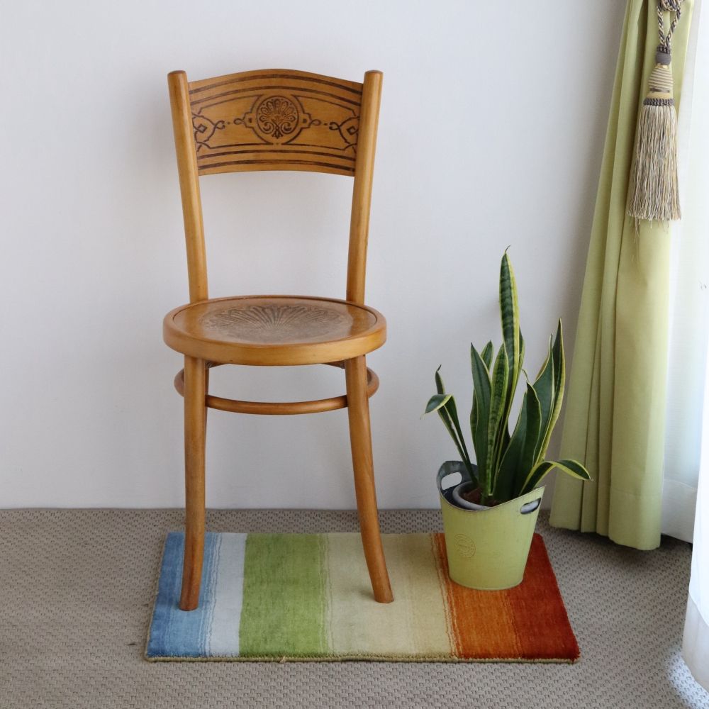 オシャレな模様も楽しんで♪ ベントウッドチェア VC107-023