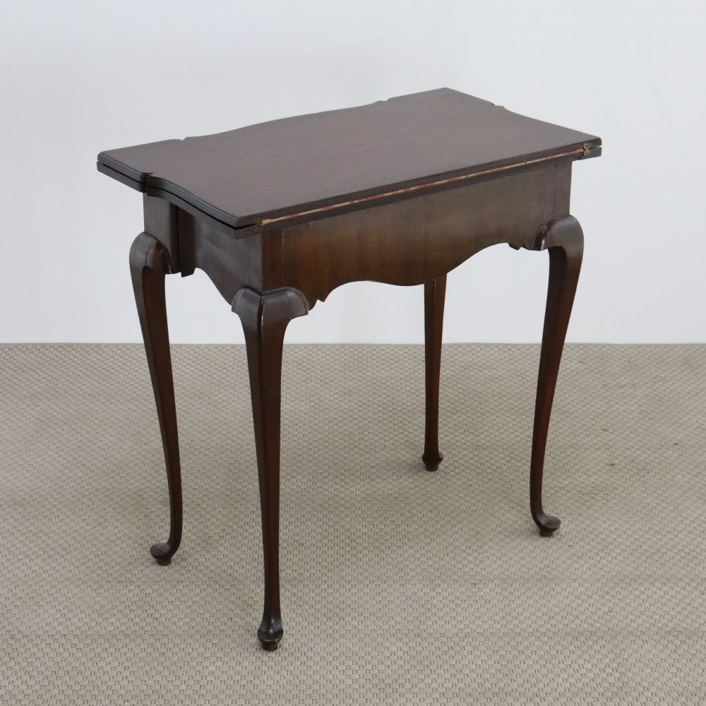 オシャレな猫脚♪ 折りたたみゲームテーブル VC107-061MORRIS