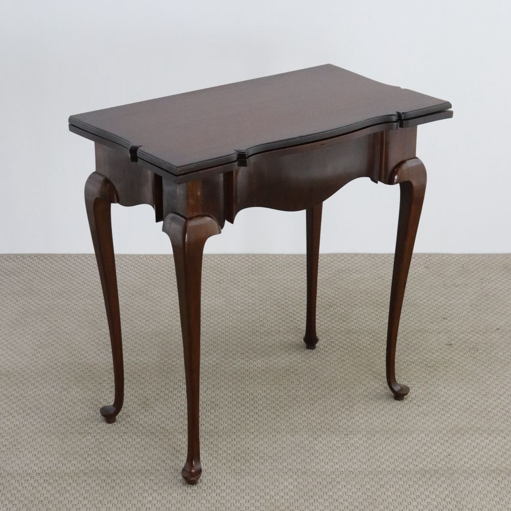 オシャレな猫脚♪ 折りたたみゲームテーブル VC107-061MORRIS