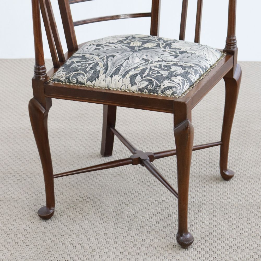 オシャレなフォルムが自慢です♪ コーナーチェア VC107-082-226482