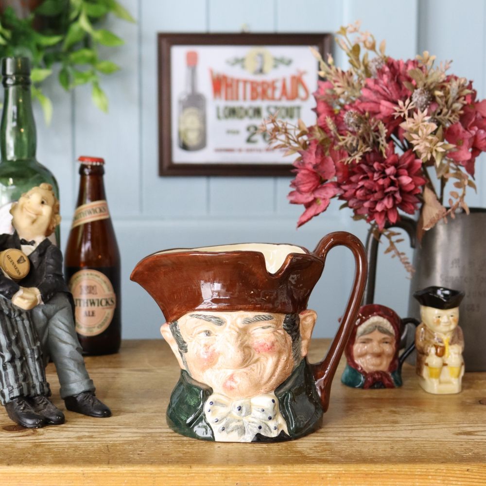 インパクト抜群♪ トビージャグ ROYAL DOULTON VC107-106002