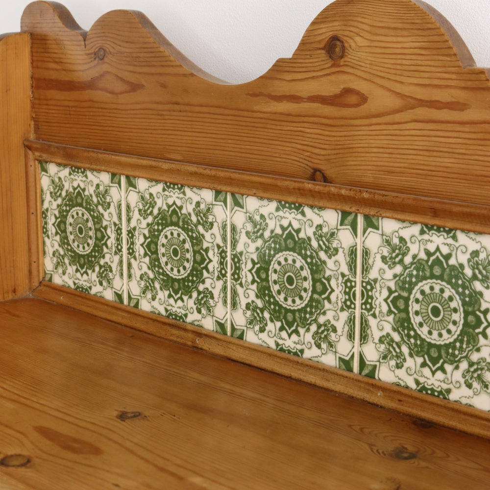 オシャレなタイル装飾♪ ワインキャビネット VC107-110