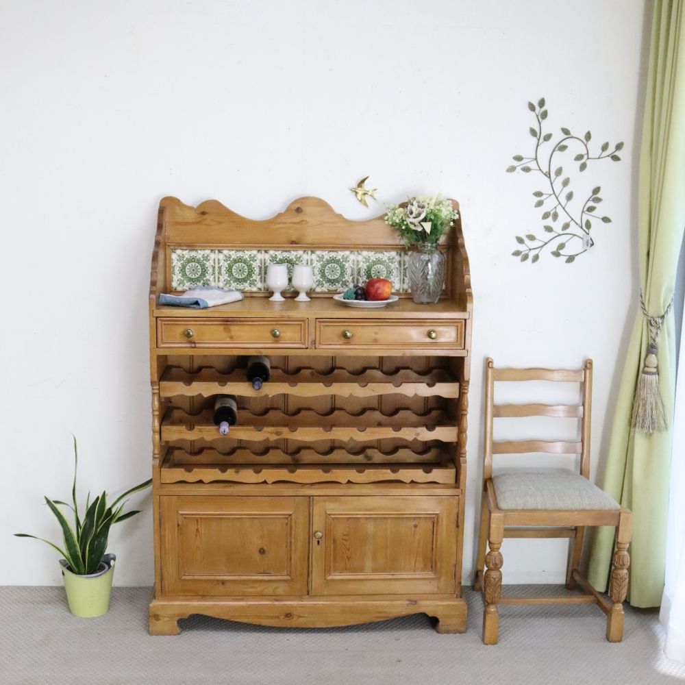 オシャレなタイル装飾♪ ワインキャビネット VC107-110