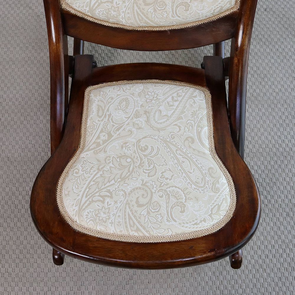 カジュアルに楽しんで♪ 折りたたみロッキングチェア VC107-266