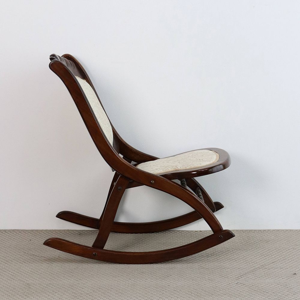 カジュアルに楽しんで♪ 折りたたみロッキングチェア VC107-266