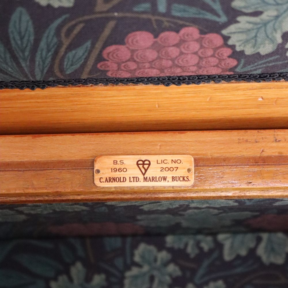 オシャレな収納ボックスに♪ ソーイングボックス【Arnold(C.ARNOLD LTD)/ Morris&Co.】 VC107-299MORRIS