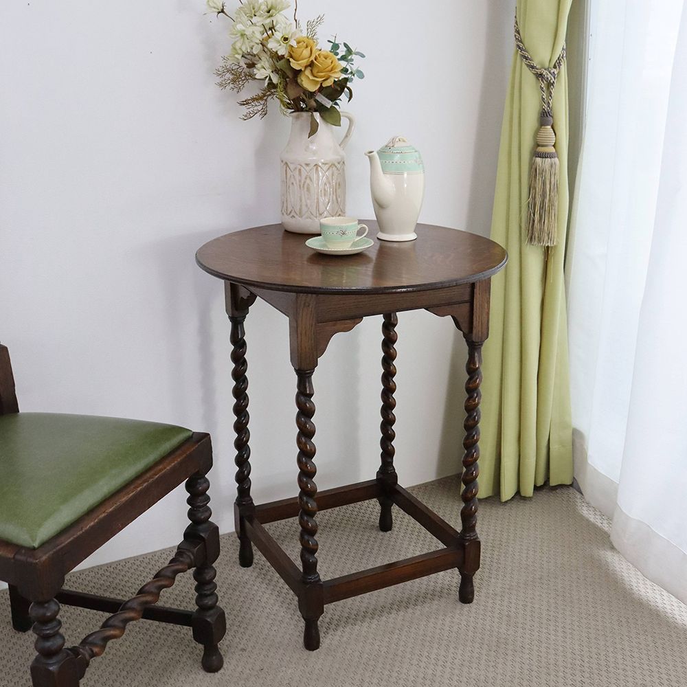 オークの杢目が素敵です♪ オケージョナルテーブル VC108-065