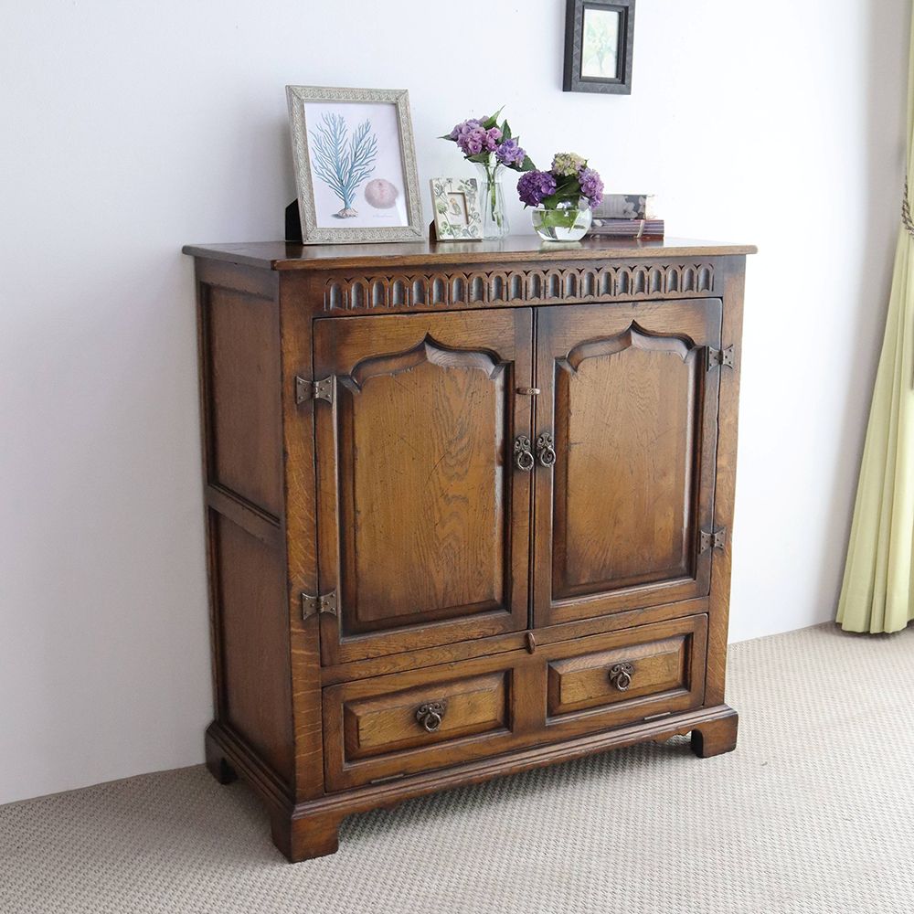 オークの重厚感を楽しんで♪ キャビネット VC108-116