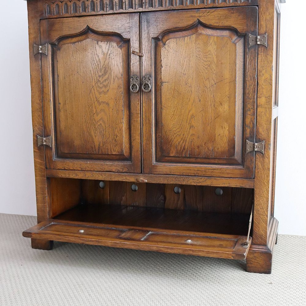 オークの重厚感を楽しんで♪ キャビネット VC108-116