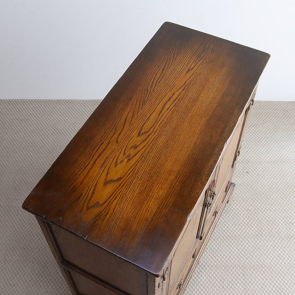 オークの重厚感を楽しんで♪ キャビネット VC108-116