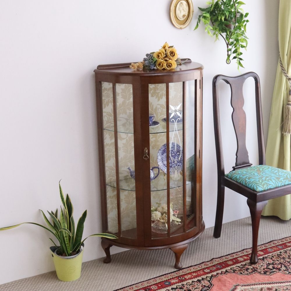 エナメルがキラリ♪ ディスプレイキャビネット VC108-154