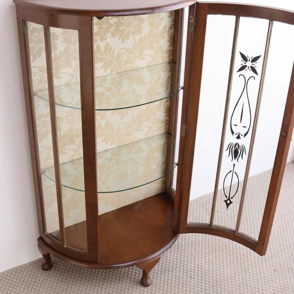 エナメルがキラリ♪ ディスプレイキャビネット VC108-154