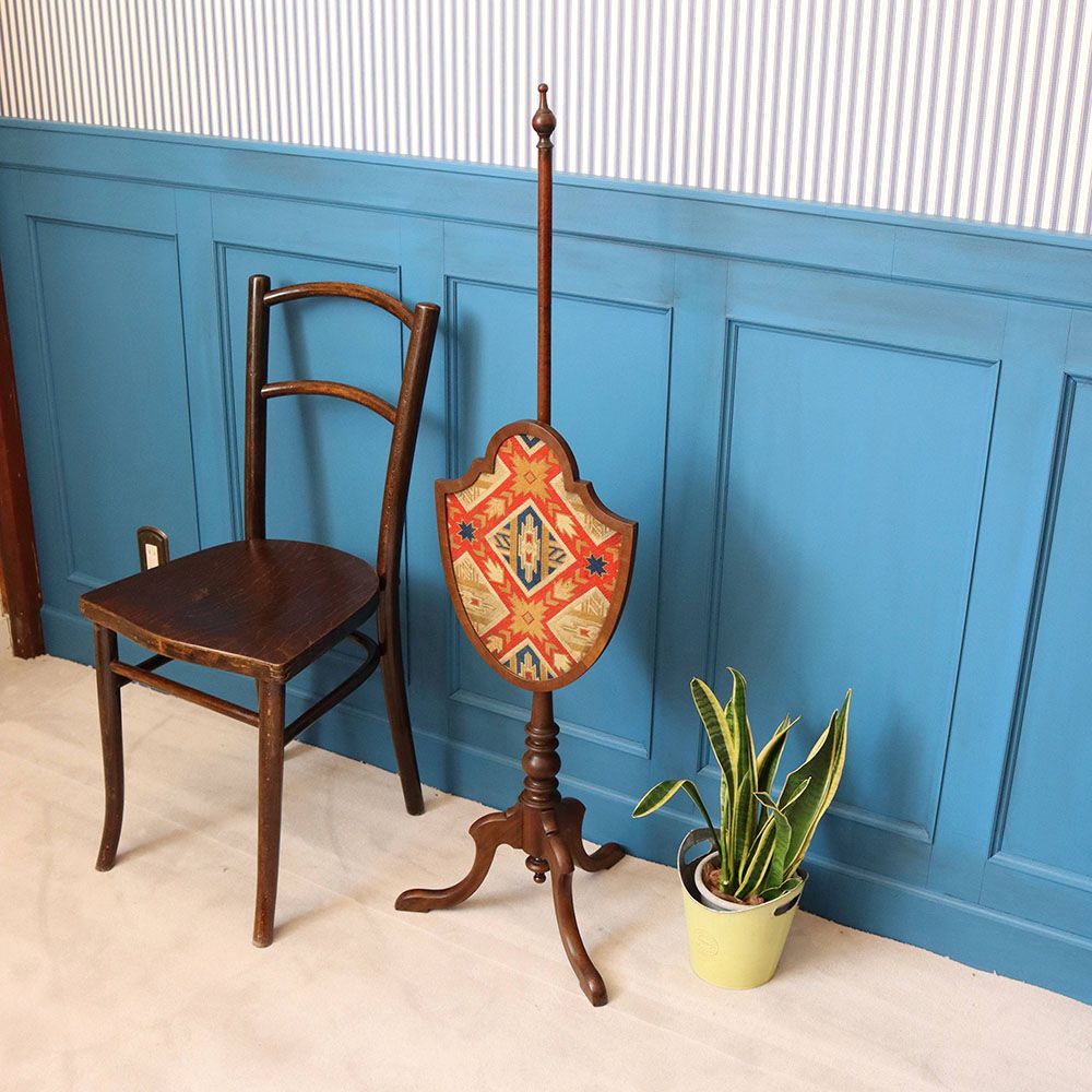 オシャレな盾の形♪ ポールスクリーン VC108-190