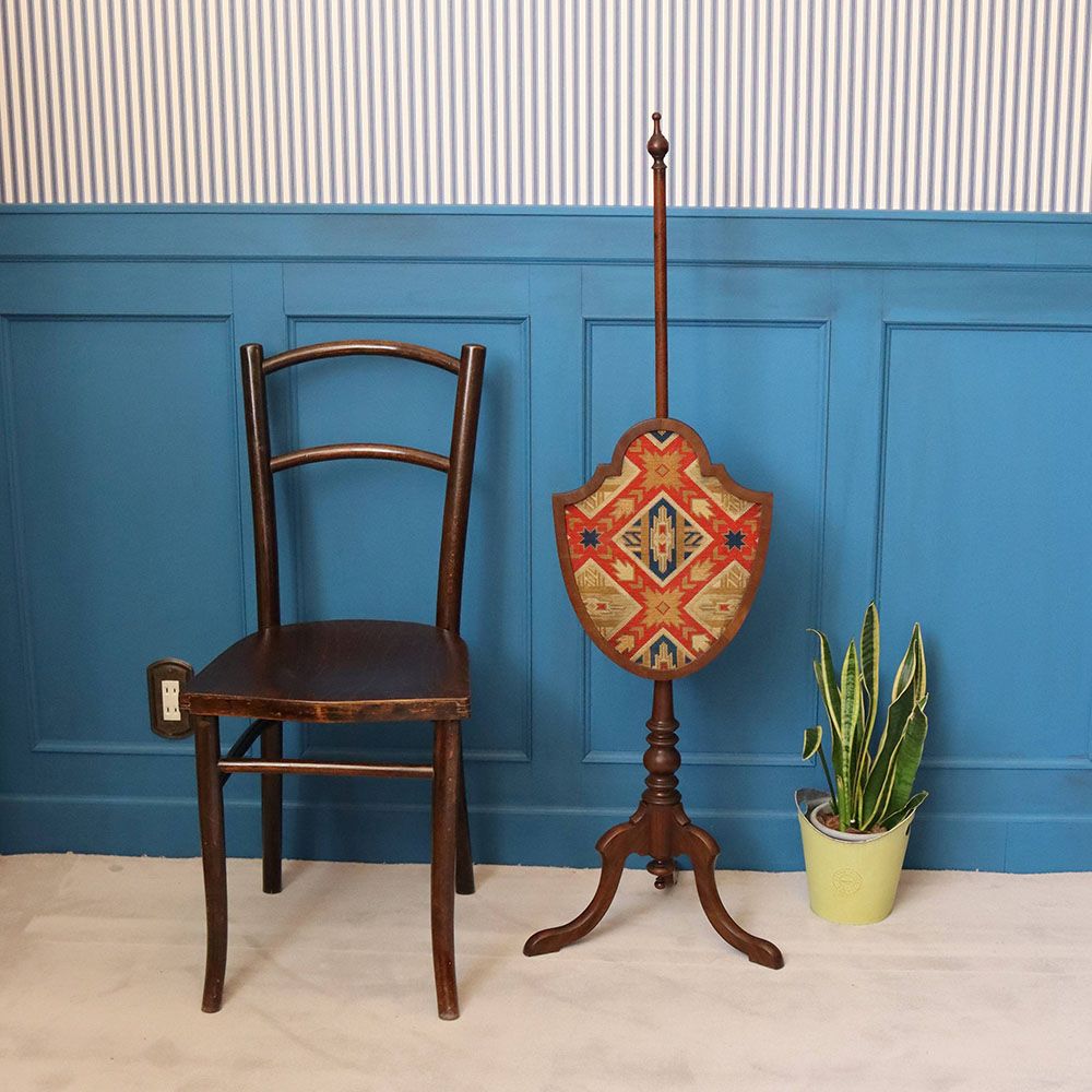 オシャレな盾の形♪ ポールスクリーン VC108-190