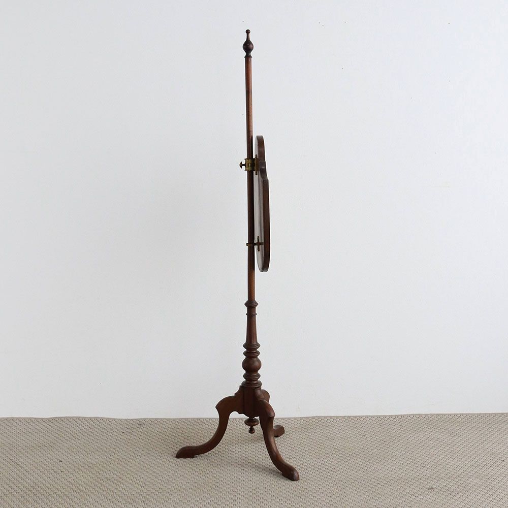 オシャレな盾の形♪ ポールスクリーン VC108-190