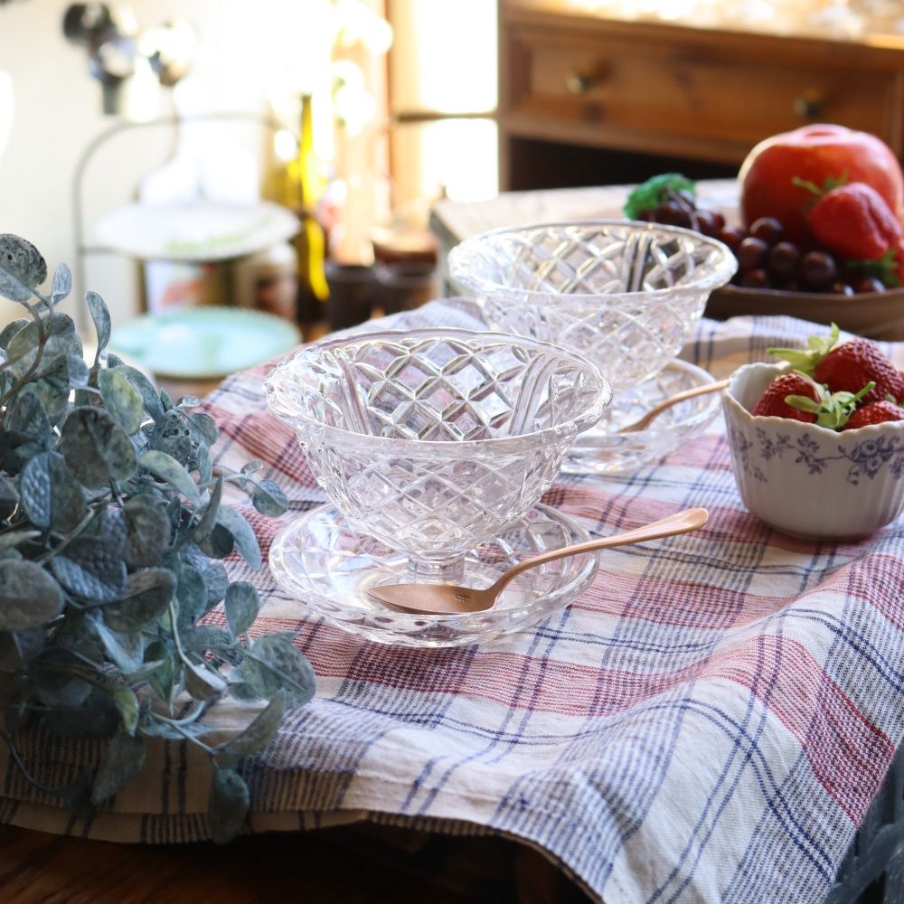 オシャレな脚付き♪ サンデーグラス VC108-228004