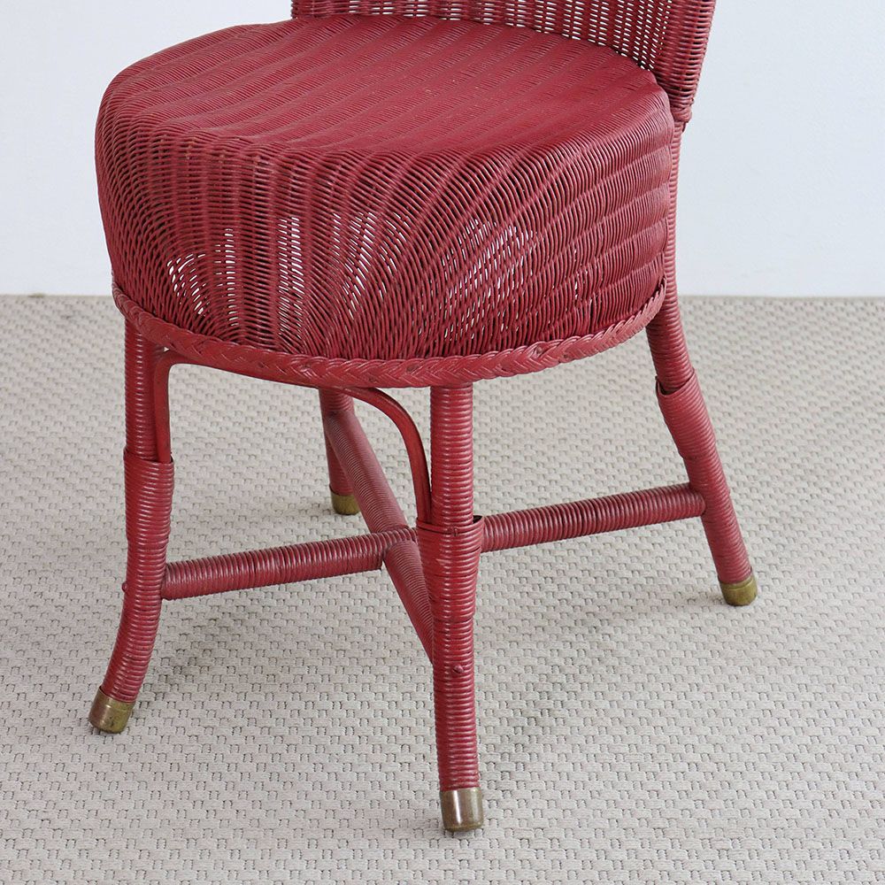 カラフルなチェアはいかが♪ ロイドルームチェア VC108-258