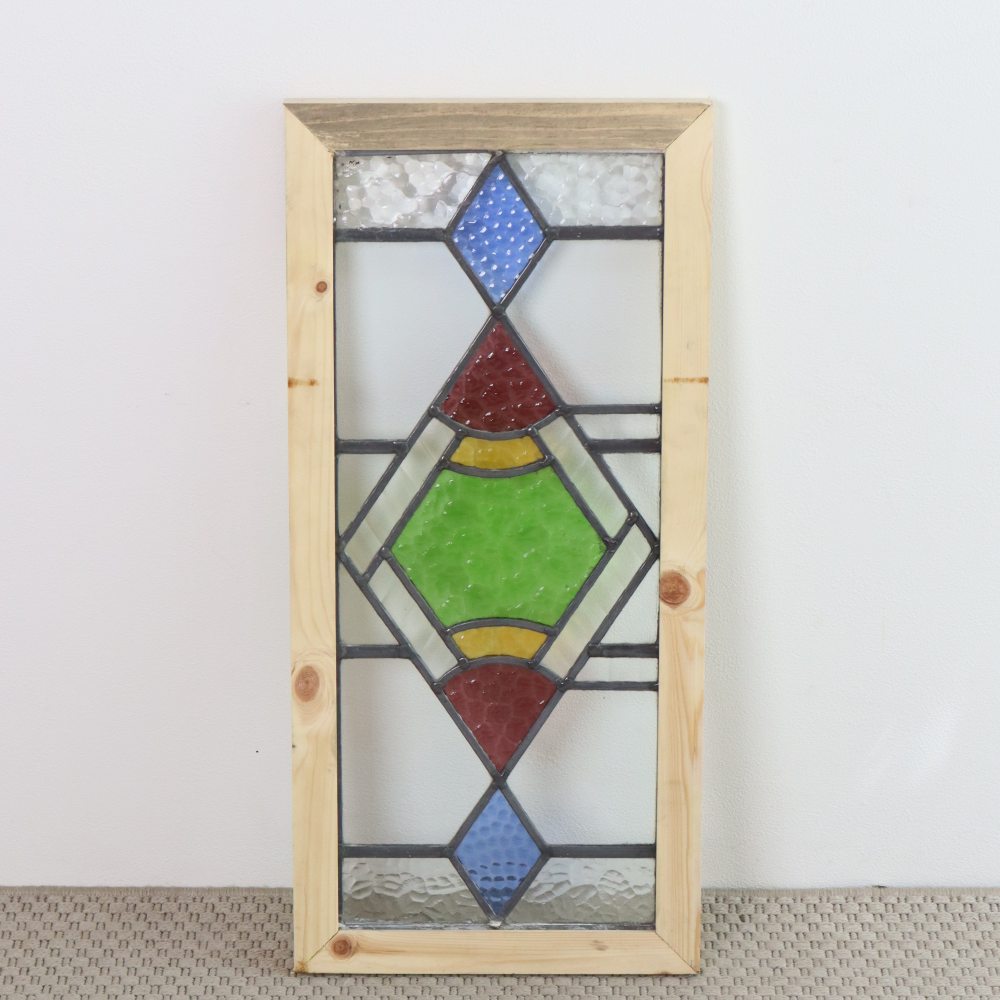 カラフルな幾何学模様♪ アンティーク・ステンドグラス VC109-011005