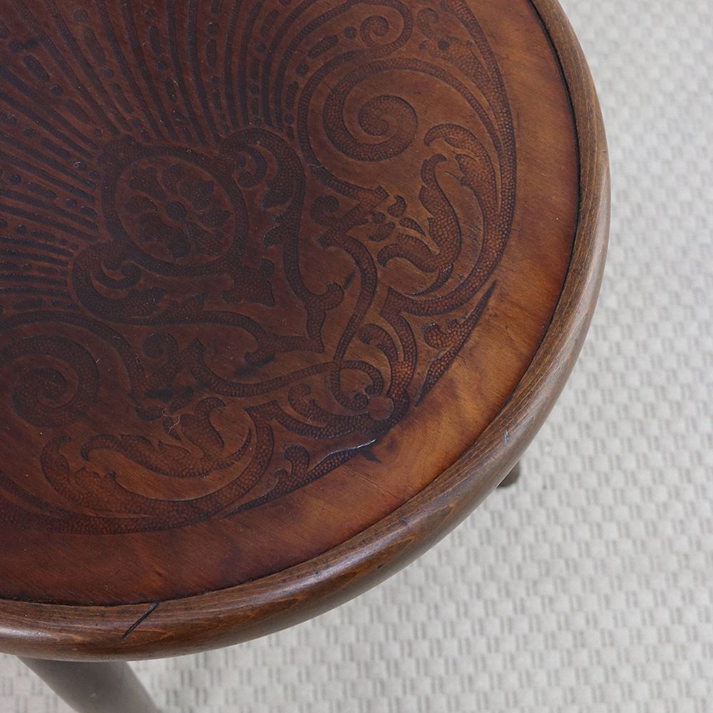 オシャレな模様にときめきます♪ ベントウッドチェア VC109-029008