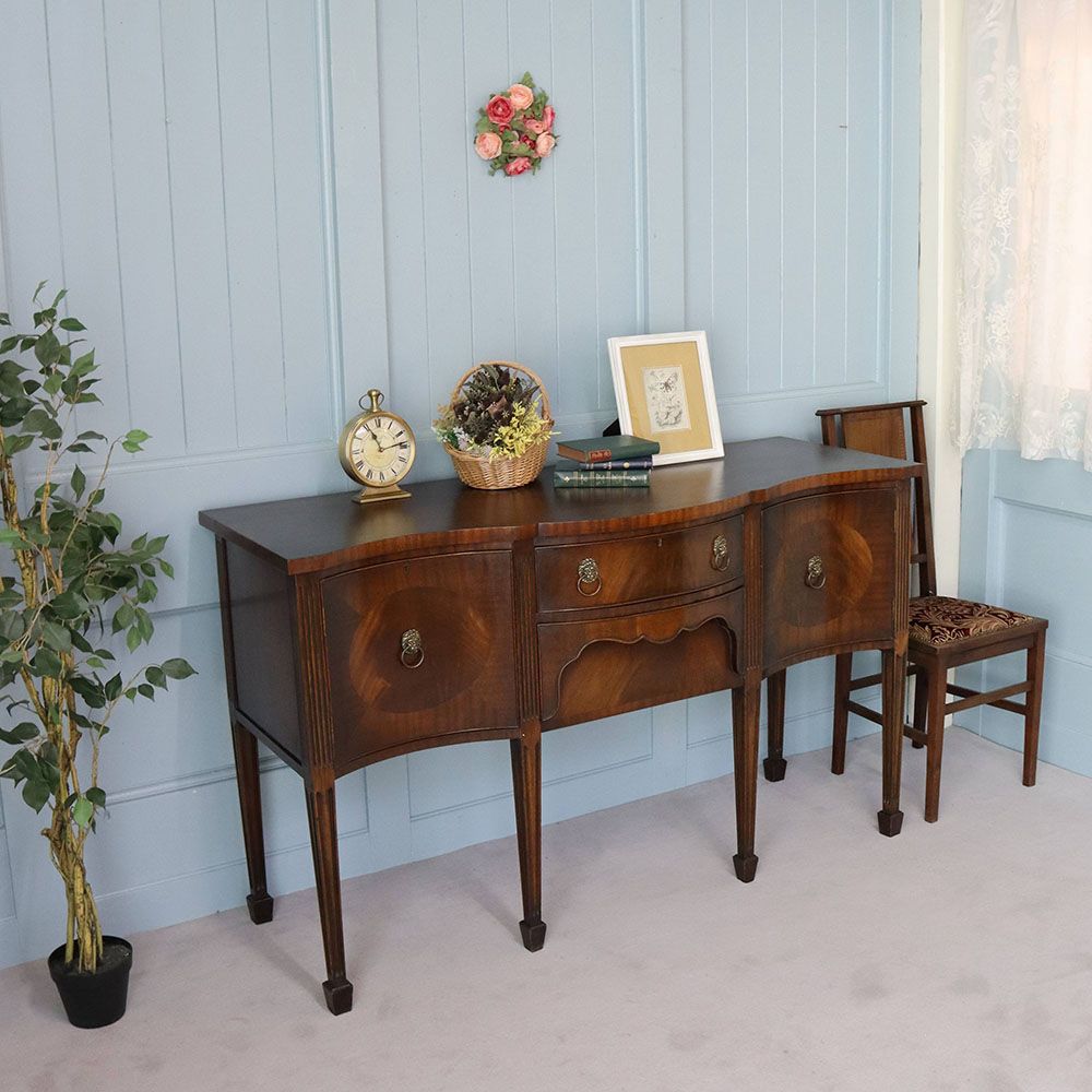 インテリアの優雅な主役に♪ サイドボード VC109-073