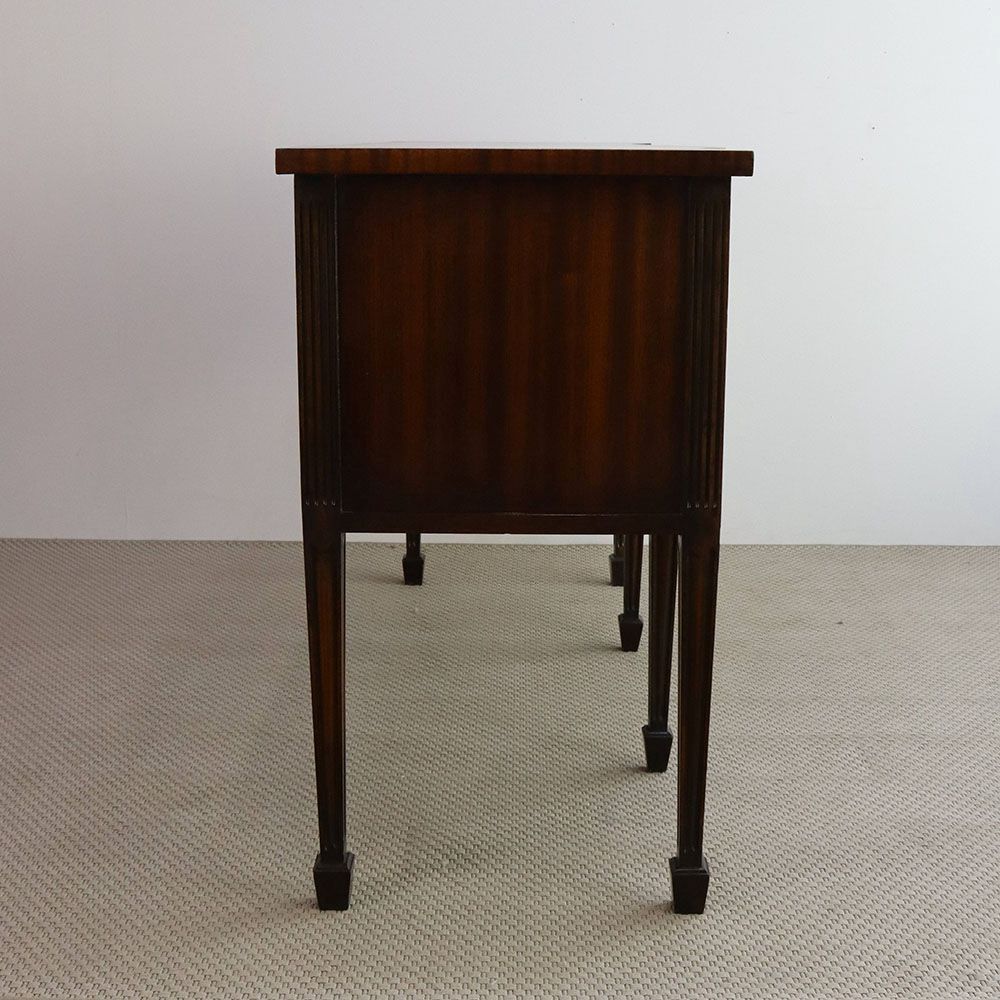 インテリアの優雅な主役に♪ サイドボード VC109-073