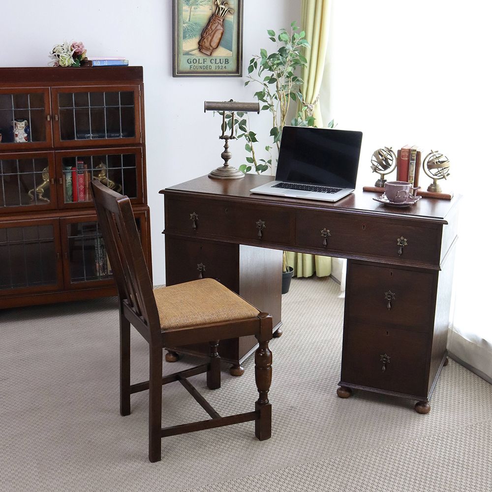 オシャレな把手がアクセント♪ デスク VC109-081