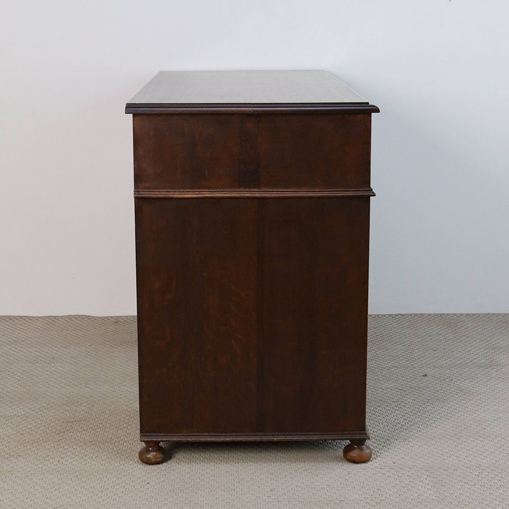 オシャレな把手がアクセント♪ デスク VC109-081