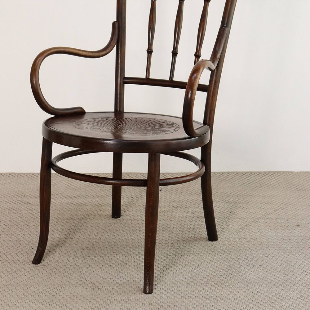 オシャレなアーム付き♪ ベントウッドアームチェア VC109-091