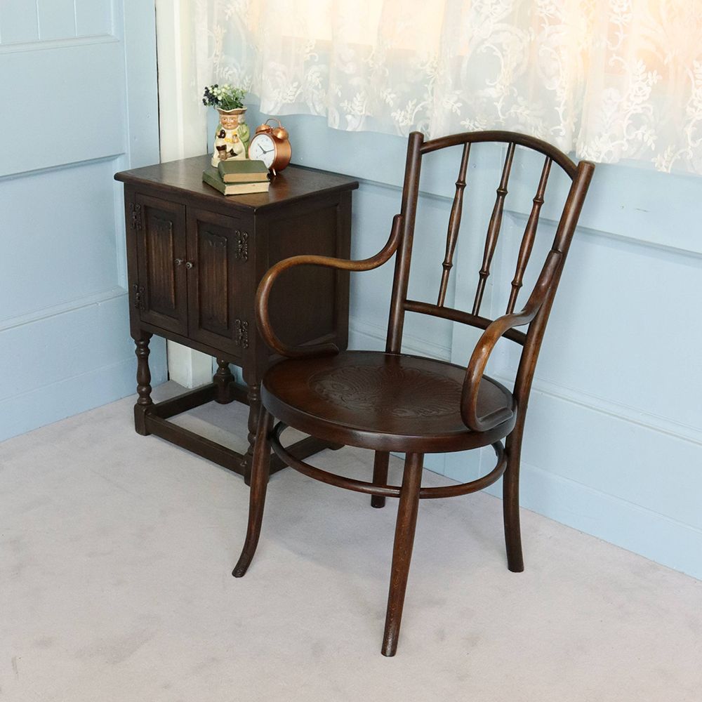 オシャレなアーム付き♪ ベントウッドアームチェア VC109-091