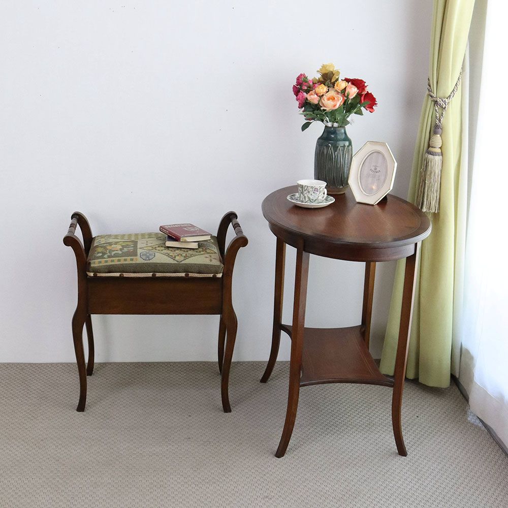 オシャレな刺繍の座面です♪ ピアノスツール VC109-121