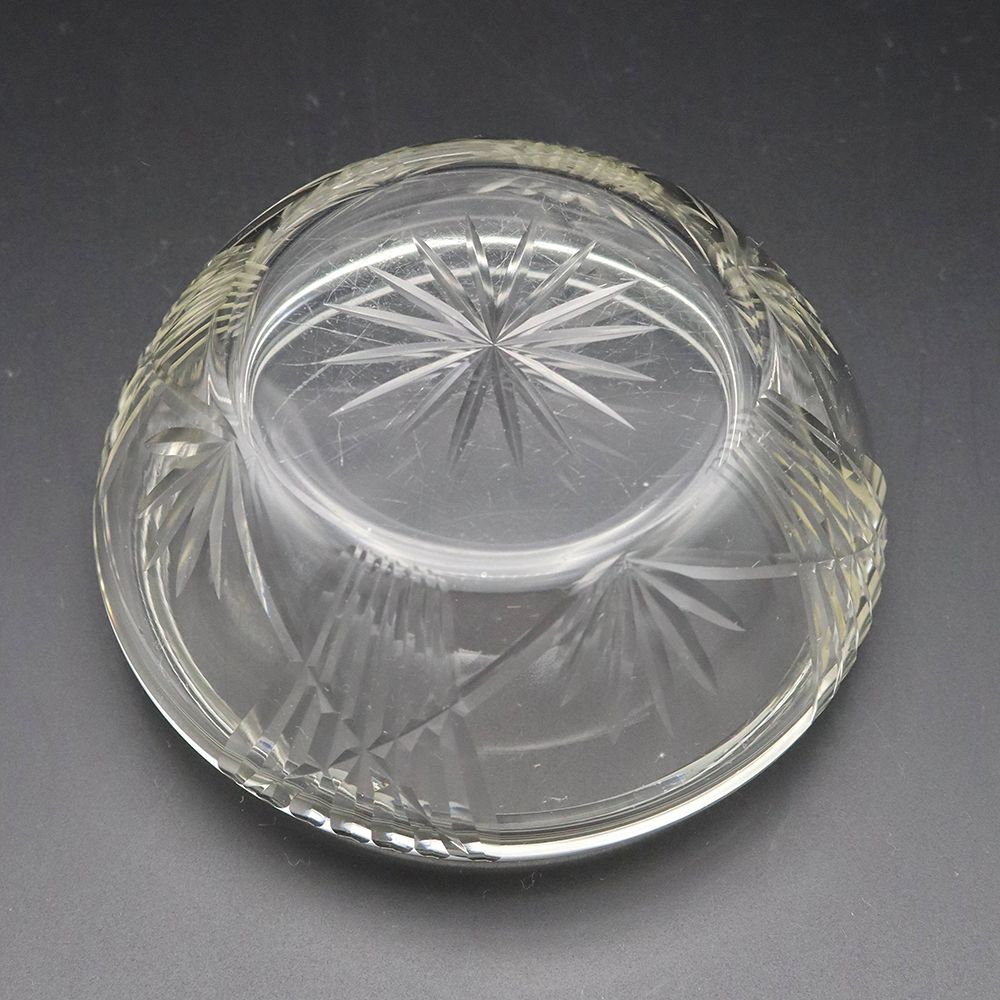 カッティングが素敵です♪ ガラス パウダ―ボウル VC109-172024