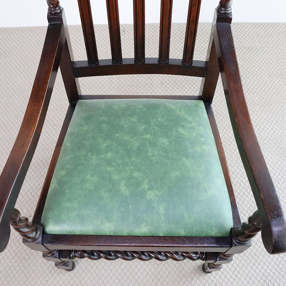 オシャレな装飾を楽しんで♪ アームチェア VC109-194001