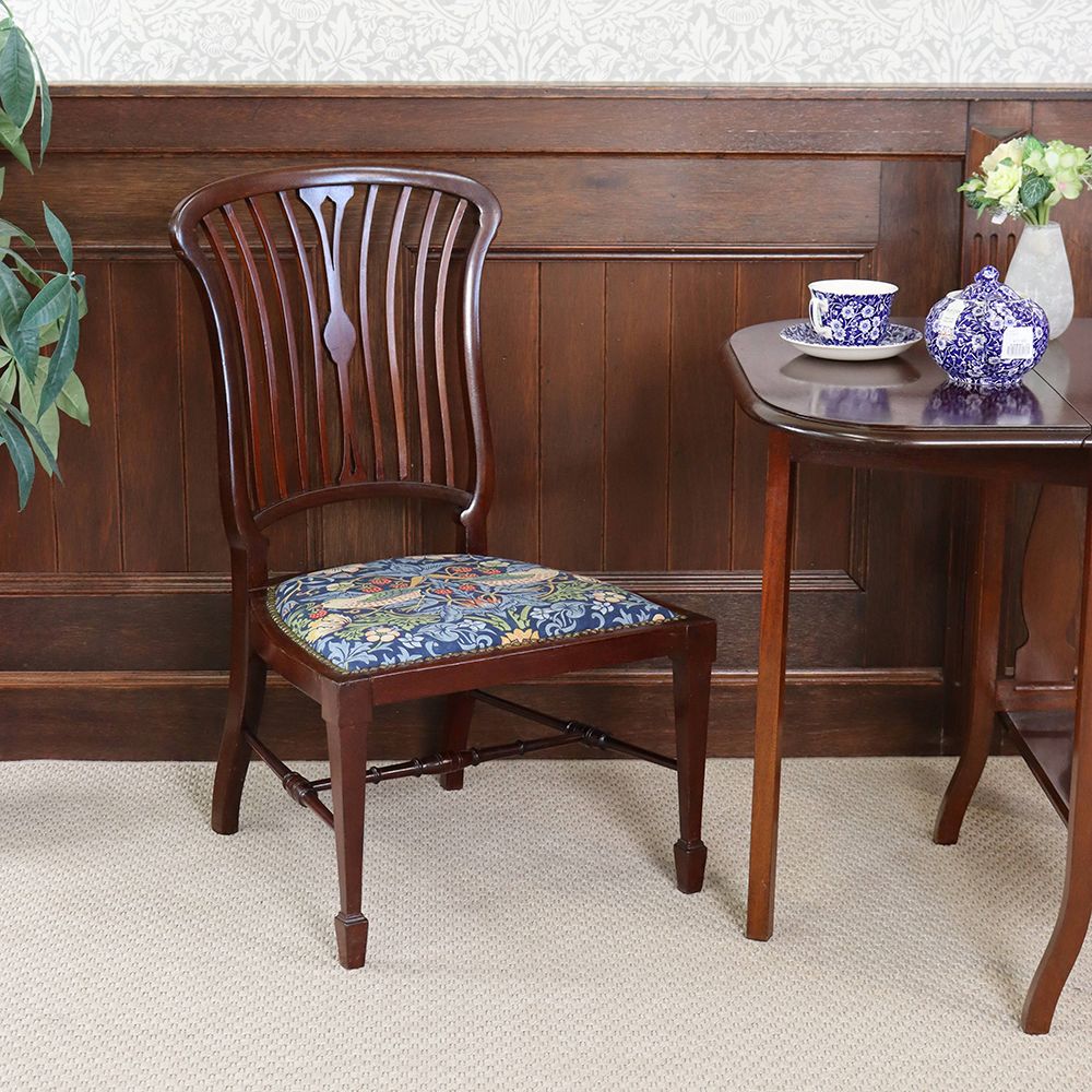 オシャレな特等席♪ ナーシングチェア VC109-222MORRIS