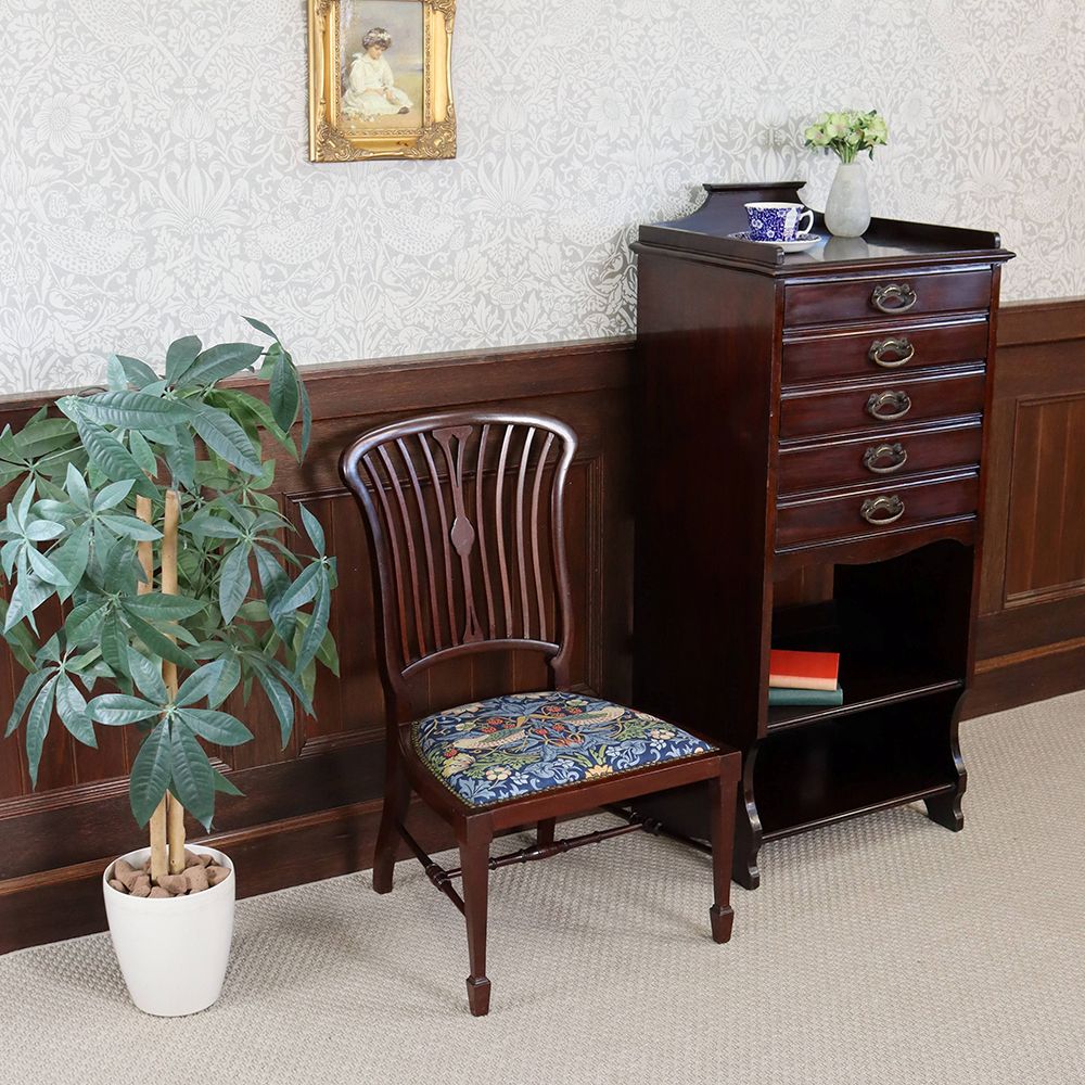 オシャレな特等席♪ ナーシングチェア VC109-222MORRIS