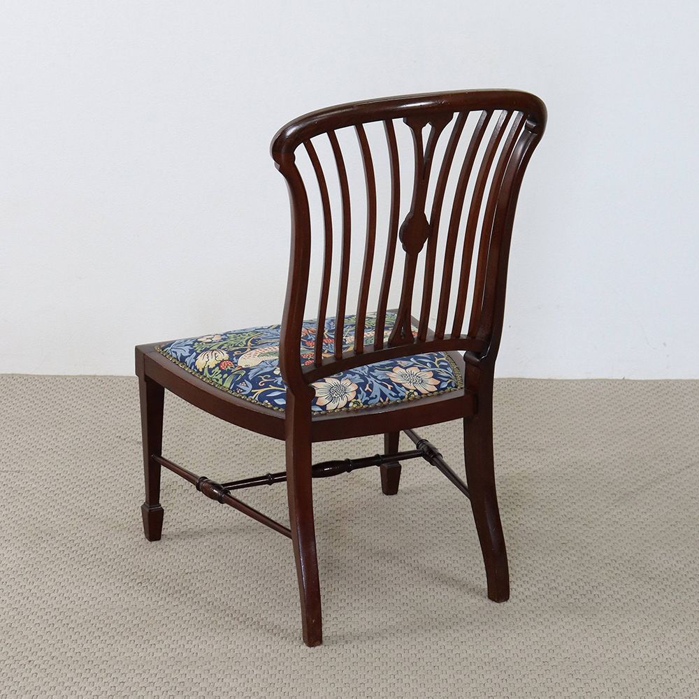 オシャレな特等席♪ ナーシングチェア VC109-222MORRIS