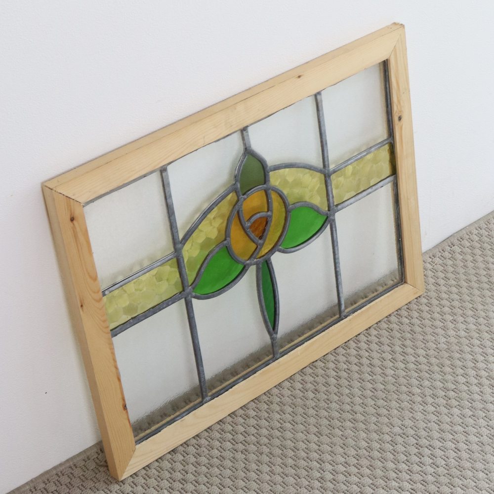 オレンジ色のバラが素敵♪ アンティーク・ステンドグラス VC109-265004