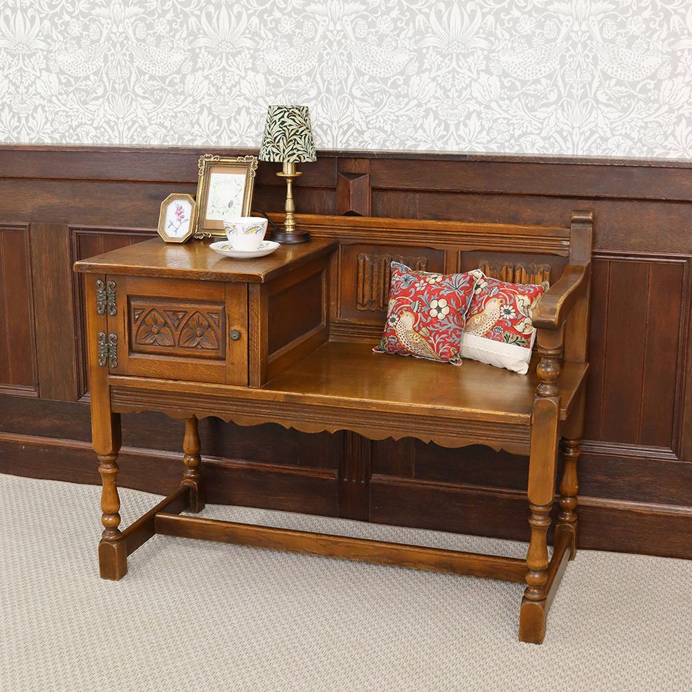 オシャレなベンチに♪ テレフォンシートOLD CHARM VC110-008