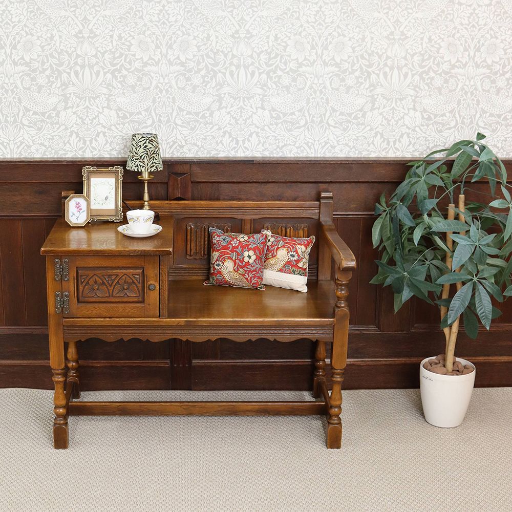 オシャレなベンチに♪ テレフォンシートOLD CHARM VC110-008